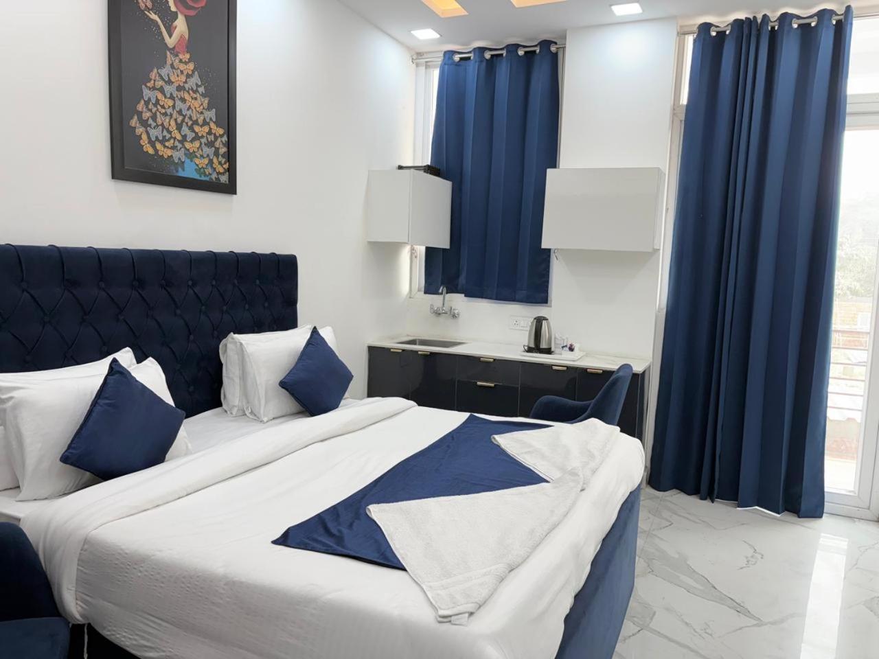 Pacific Inn Eco Central คูร์เคาน์ ภายนอก รูปภาพ