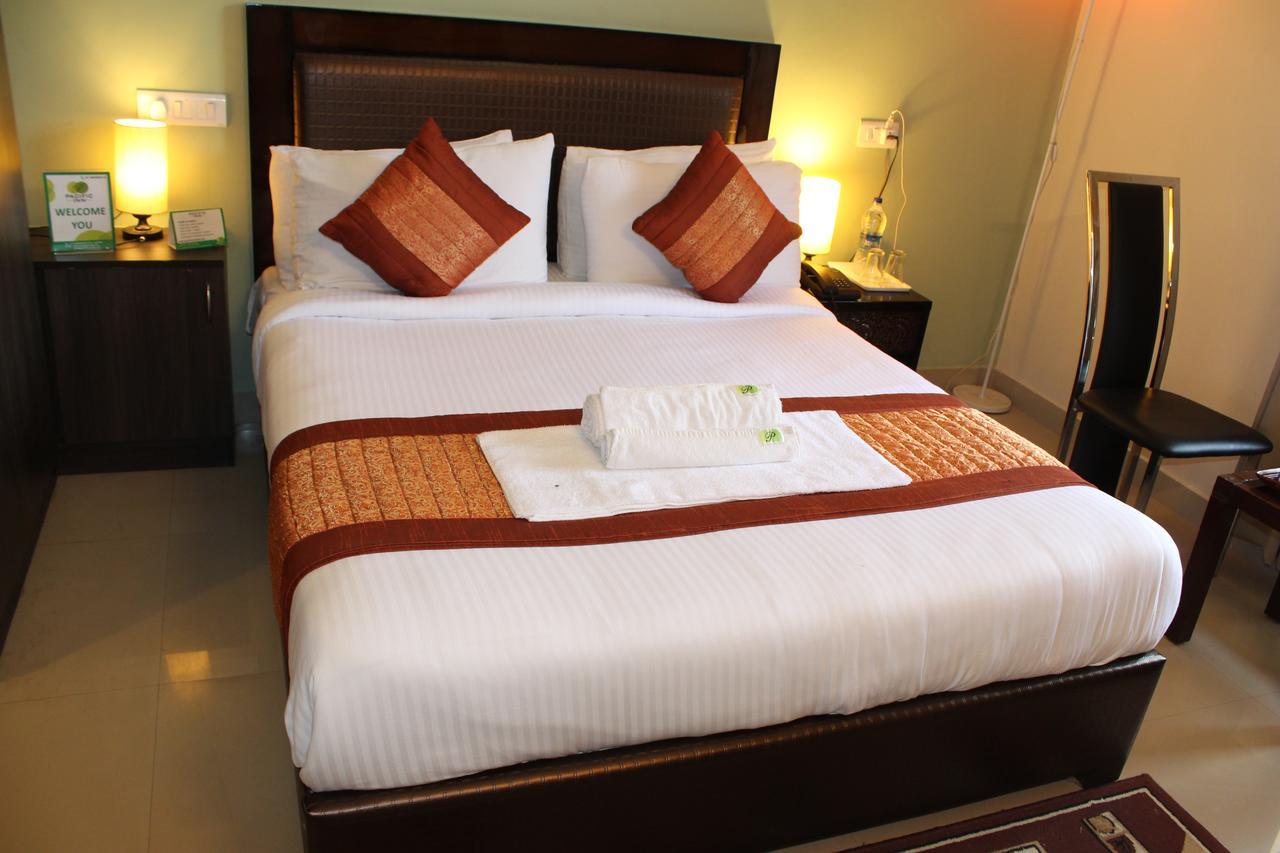 Pacific Inn Eco Central คูร์เคาน์ ภายนอก รูปภาพ